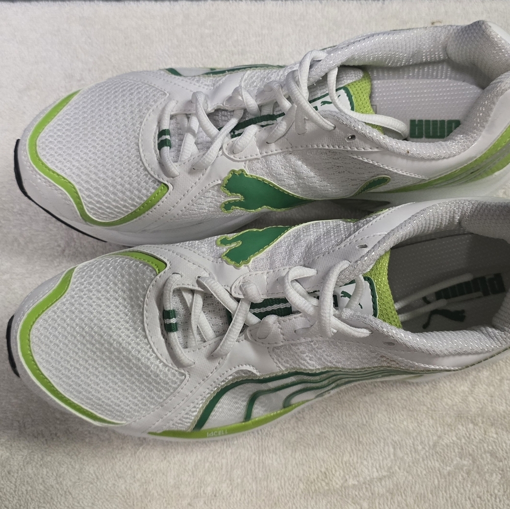 Women's Puma Cell Levalo Athletic Sneakers Size 11